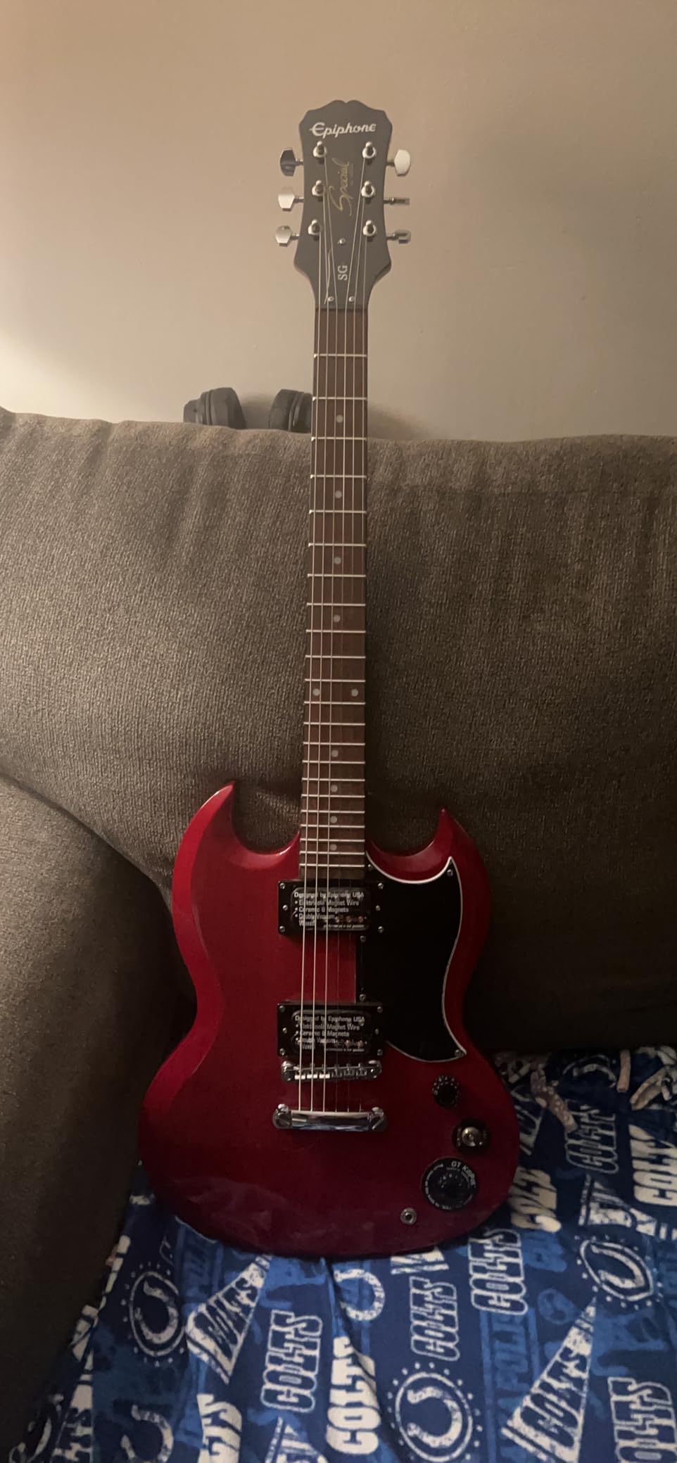 Epiphone SG Special Electric Guitar, Cherry customer photo 2