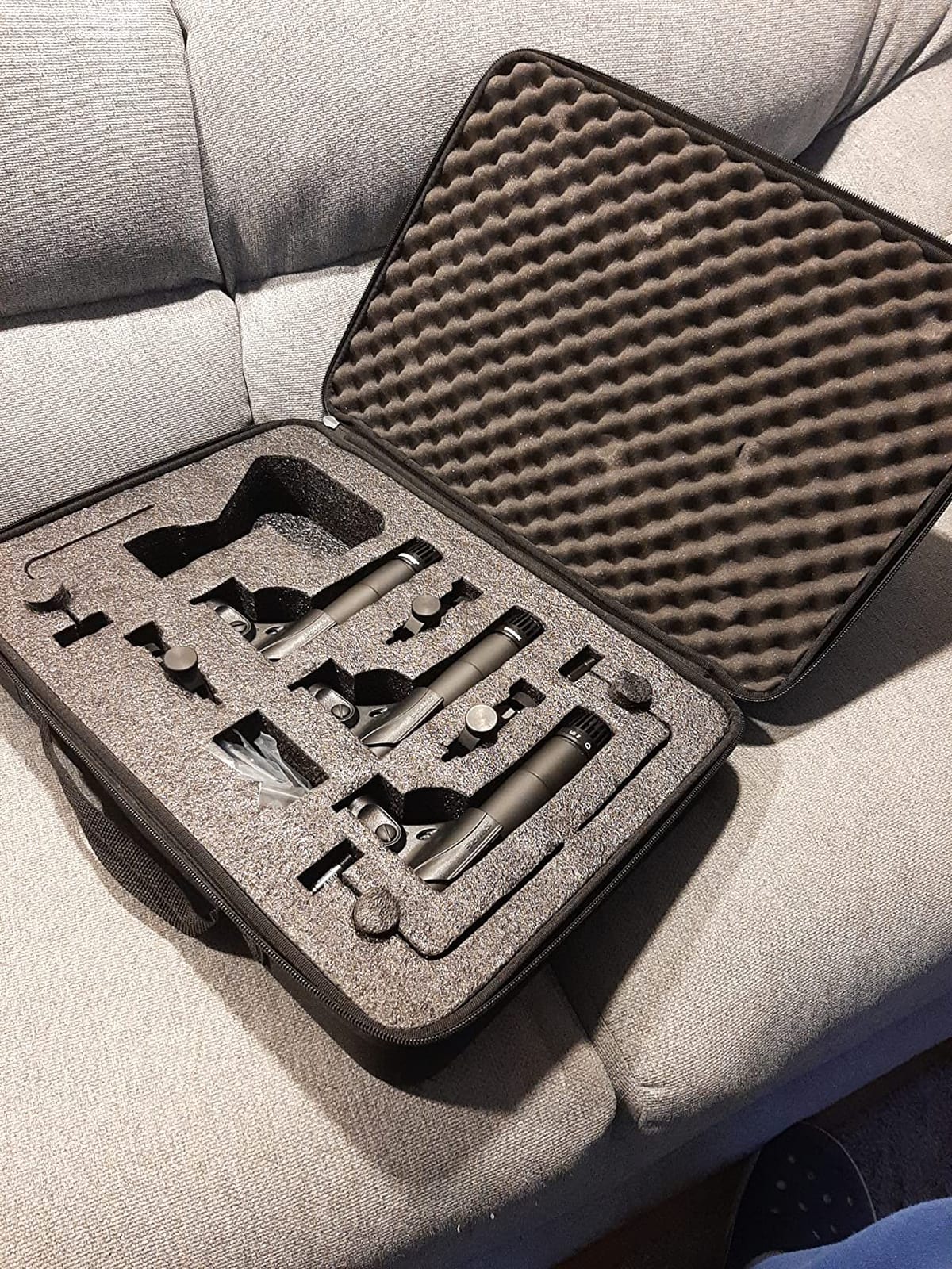 Shure DMK57-52 Drum Microphone Kit for Recording & Live Use | Complete mic and mount kit for kick, snare, rack toms, floor toms and congas customer photo 2