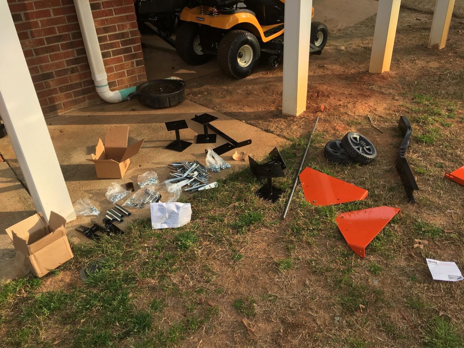 Agri-Fab 48 In Tow Behind Lawn Plug Aerator with 32 Galvanized Knives and Universal Hitch customer photo 1