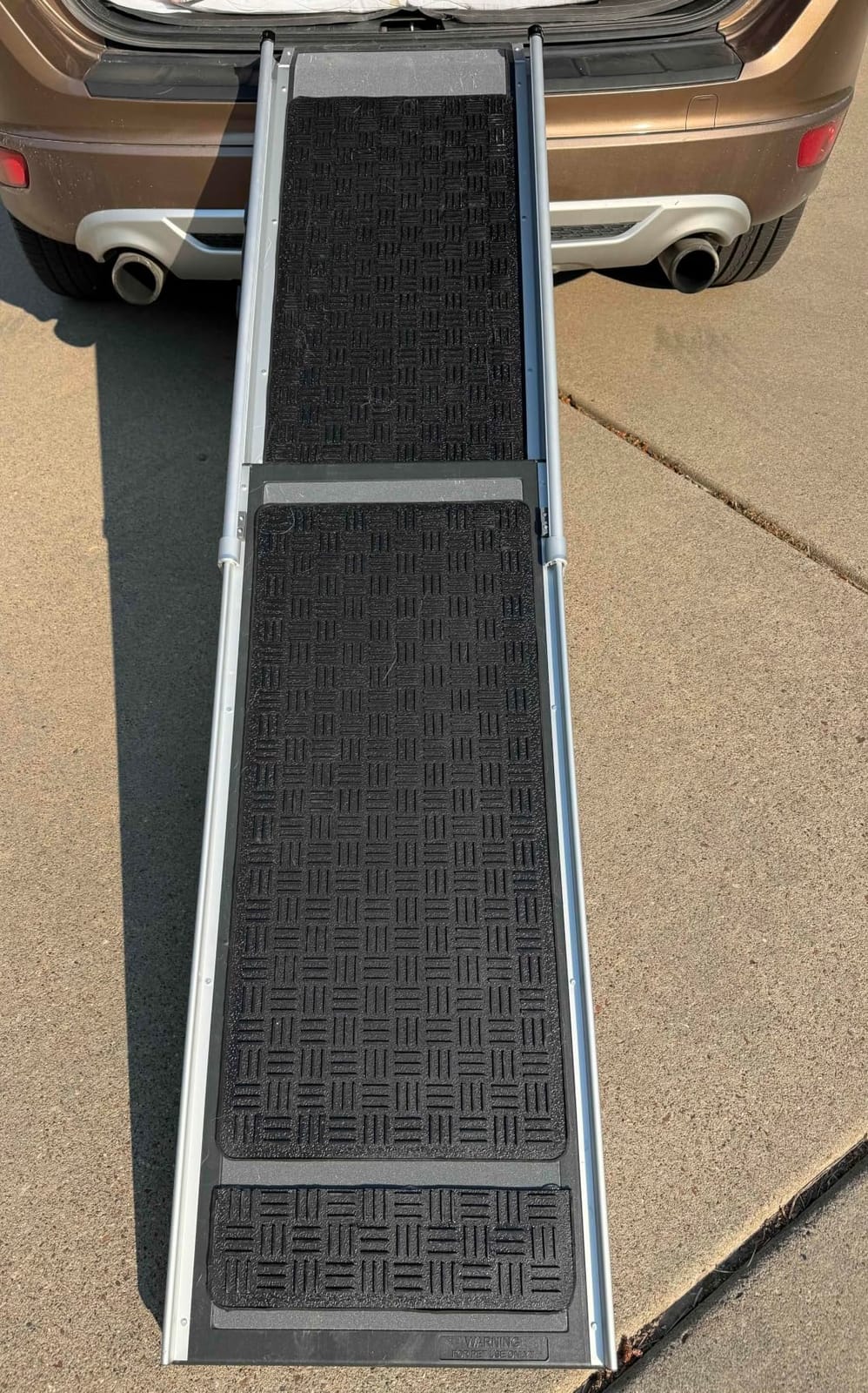 Solvit 62337 Deluxe Telescoping Pet Ramp, Standard (62305) | Extends 39-72 in to Reach Vans & SUVs, High-Traction Surface, Side Rails, Folds with Safety Latch, Supports Dogs up to 400 Lb customer photo 2