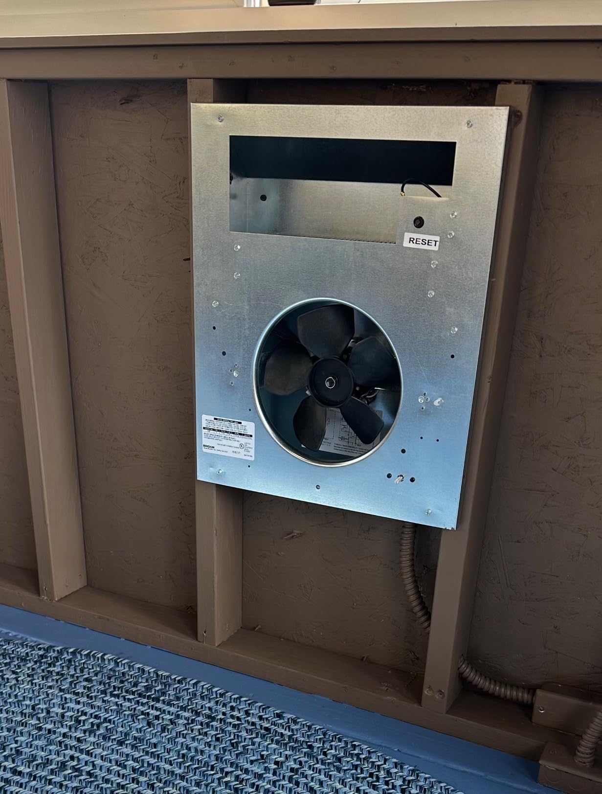 Broan-NuTone, White 198 High Capacity Wall Heater, Painted Grille, 4000/2000 Watt 240 VAC, 2000/4000 customer photo 1