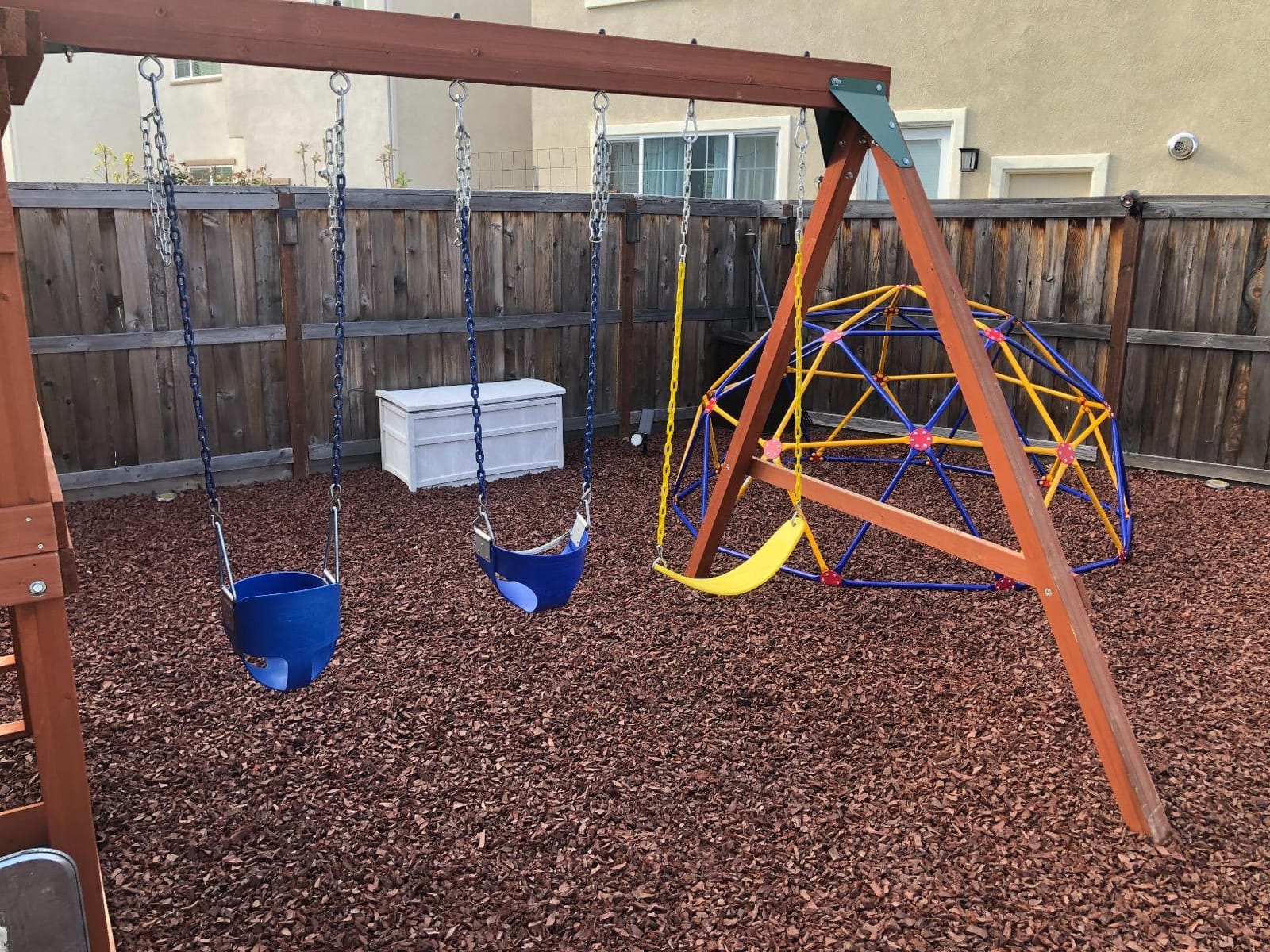 EASY OUTDOOR Space Dome Climber, Kids Outdoor Play Equipment, Kids Climbing Toys, UV Resistant Steel, Multi-Color, 1000 lbs Capacity GD-810 customer photo 2
