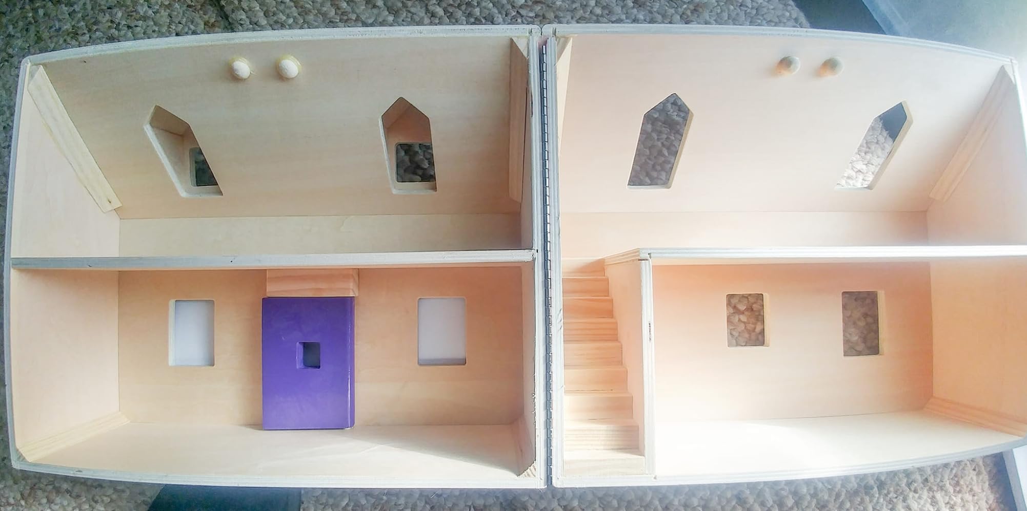 Melissa & Doug Fold & Go Wooden Dollhouse with 2 Dolls and 11 Pieces of Furniture - Portable Mini Doll House with Accessories and Toy Figures, Ages 3+ customer photo 1