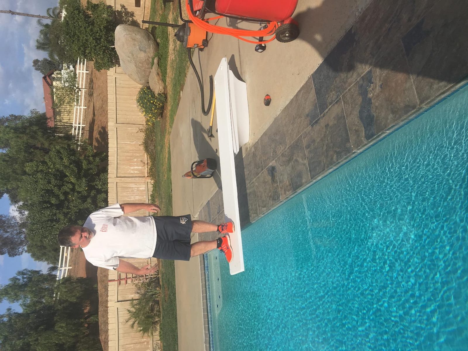 S.R. Smith 68-209-7382 Flyte-Deck II Stand with 8-Foot Fibre Dive Diving Board, White customer photo 1