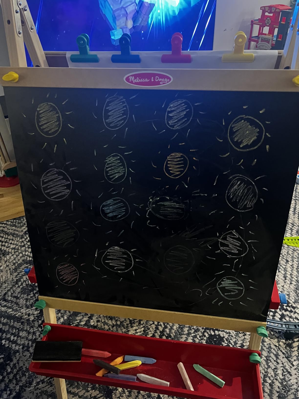 Melissa & Doug Deluxe Wooden Art Easel for Kids with Dry-Erase Board, Chalkboard & Drawing Paper Roller, Folding Double-Sided Toddler Easel customer photo 1