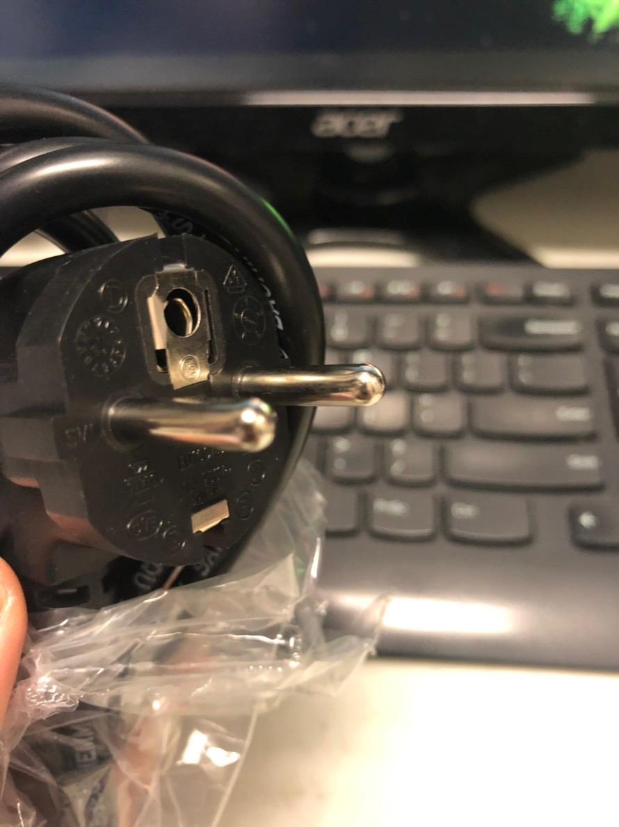 Epson C31CA85084 TM-T88V Thermal Receipt Printer (USB/Serial/PS180 Power Supply) customer photo 2