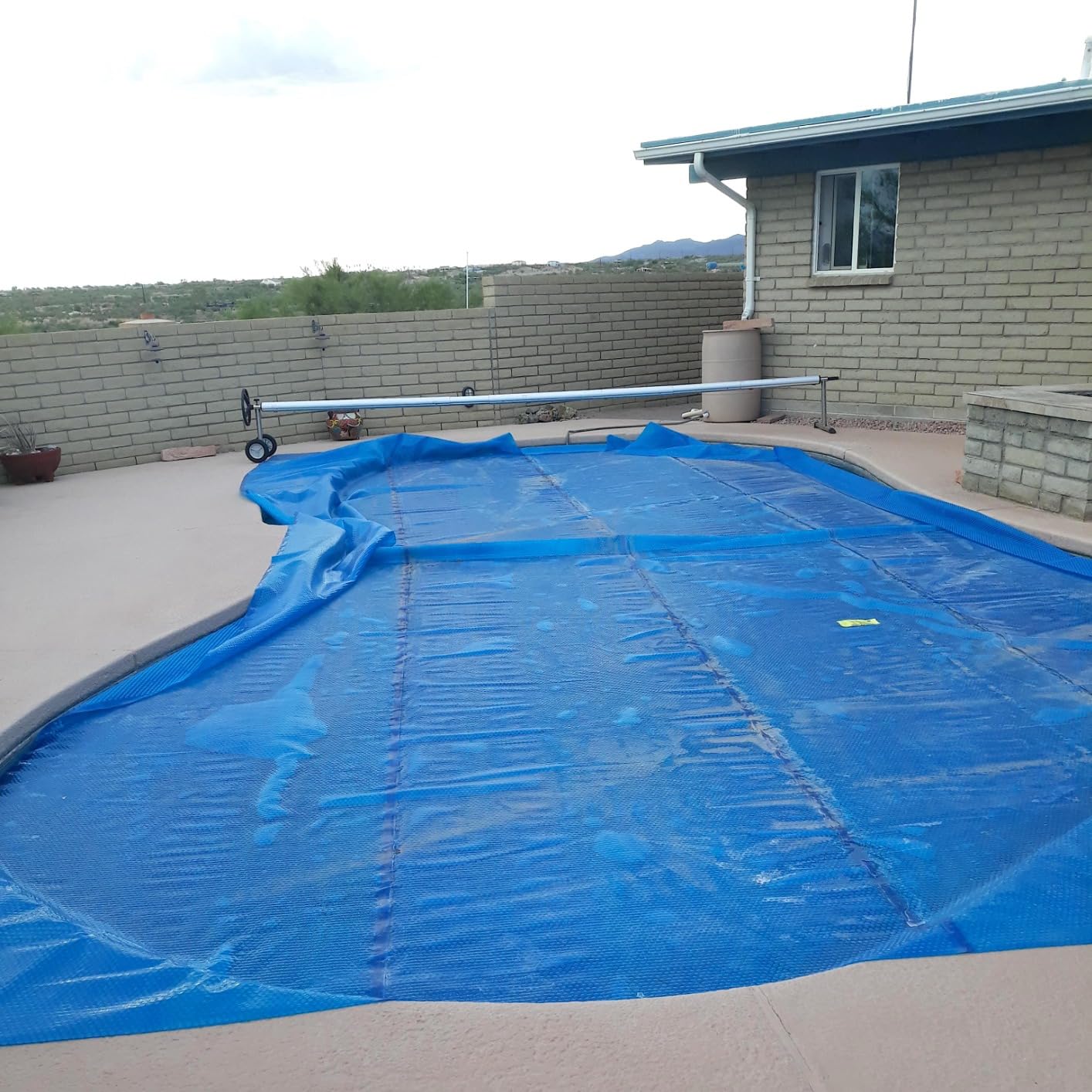 Blue Wave 16x32-ft Rectangle Solar Pool Cover 12-Mil Blue - Solar Cover for Above Ground Pool & Inground Pool, Thermal Bubble Blanket for Heat Retention & Reduced Evaporation customer photo 2