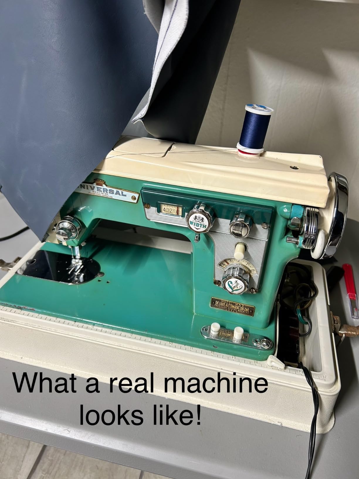 SINGER 4423 (Grey) High Speed Heavy Duty Sewing Machine with Accessory Kit | 23 stitches deliver 97 applications, 50% more power for denim and canvas, 1100 stitches/min, metal frame, 1-step buttonhole customer photo 1