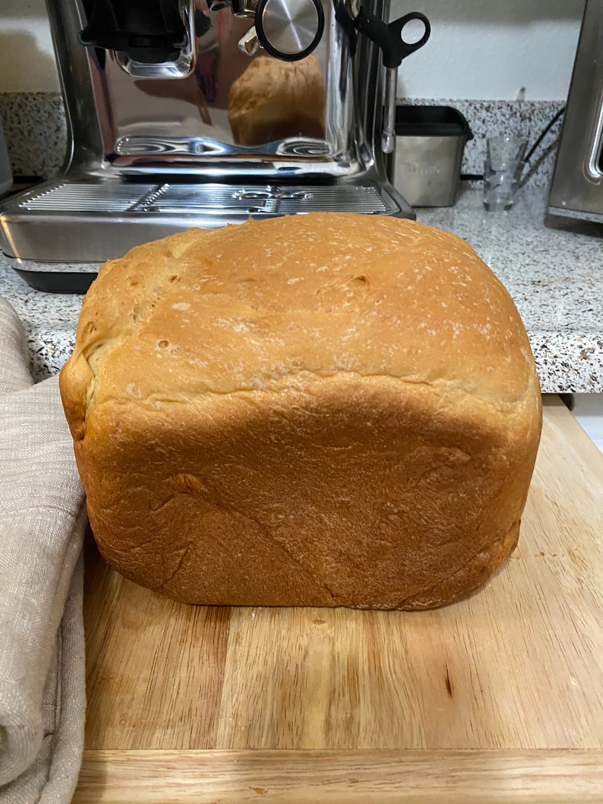 Breville BBM800XL Custom Loaf Bread Maker Machine, Brushed Stainless Steel | Control every detail | Collapsible kneading paddle prevents holes, custom crust settings, automatic fruit & nut dispenser customer photo 1