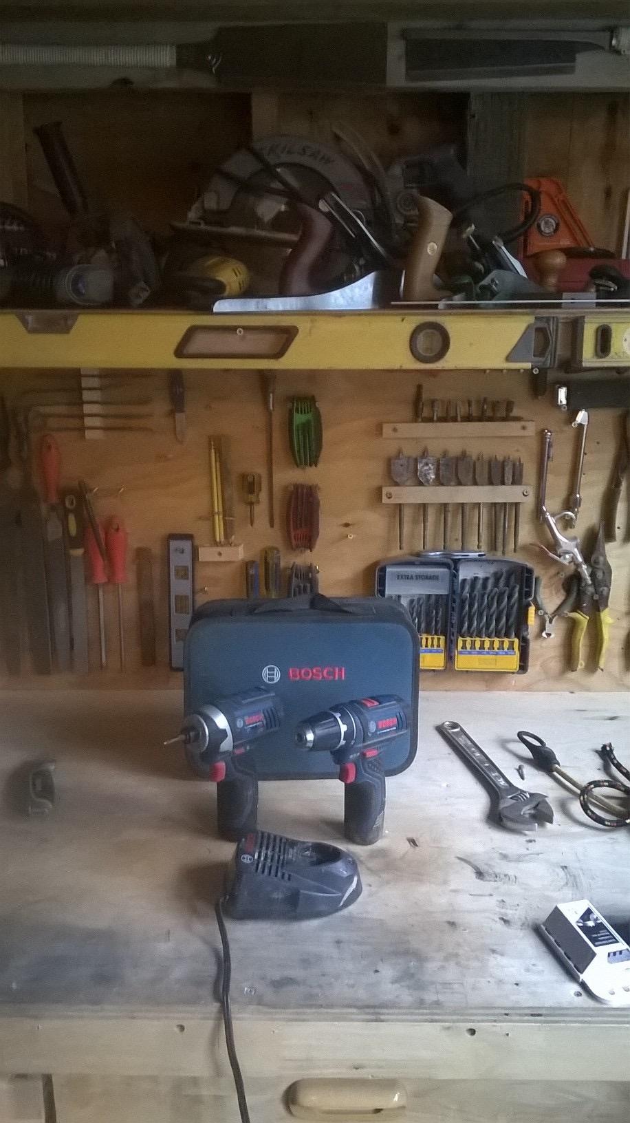 Bosch CLPK22-120 12V Max 2-Tool Combo Kit with 3/8 In. Drill/Driver, Impact Driver customer photo 1