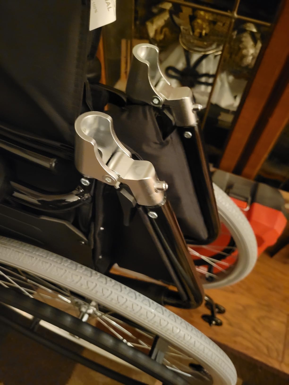 Karman 24 pounds LT-980 Ultra Lightweight Wheelchair, Black | 24 pounds customer photo 2