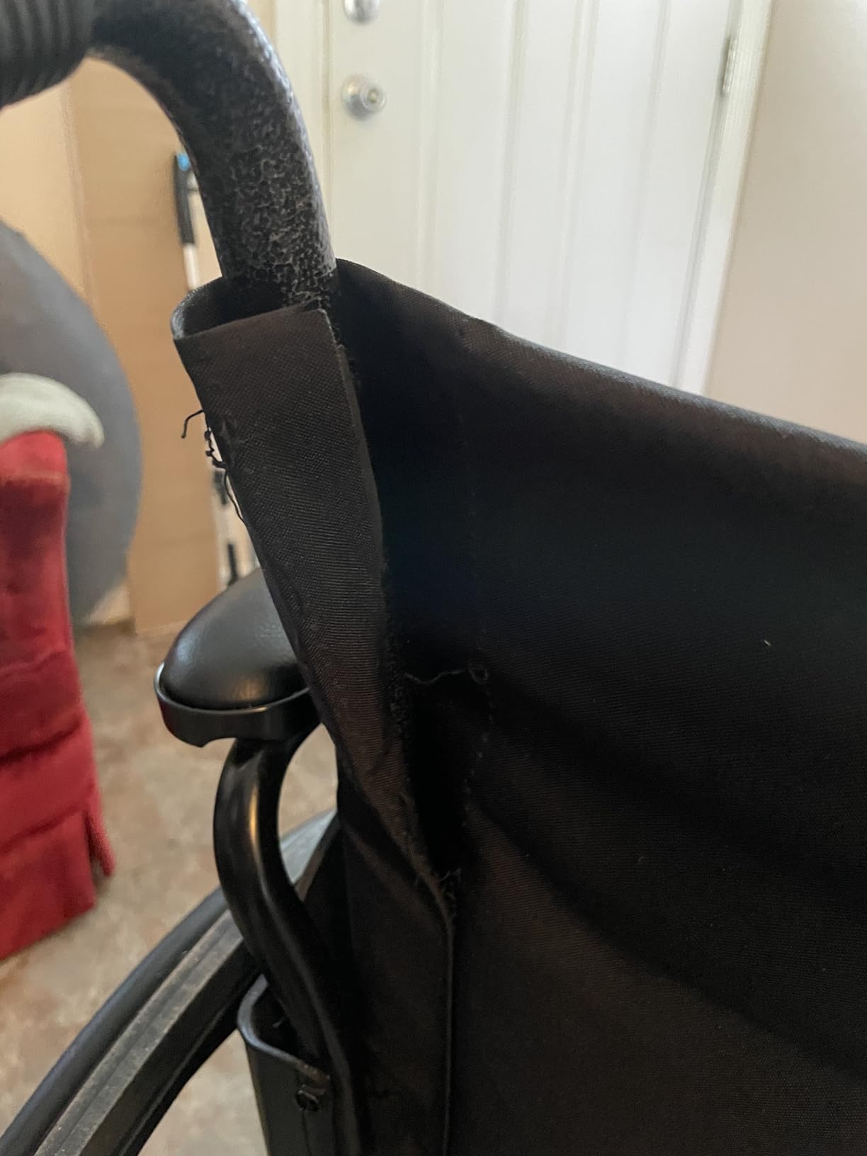 Medline Lightweight Wheelchair for Adults With Swing-Back, Desk-Length Arms, Elevating Leg Rests; 18W