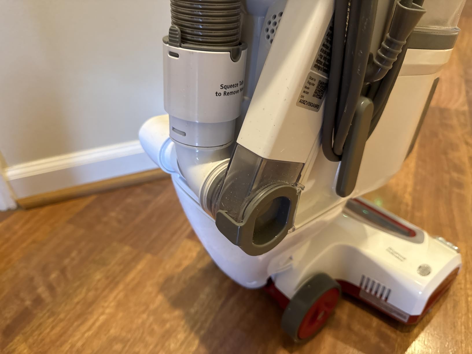Shark Rotator Lift-Away Upright Vacuum with HEPA Filter, White/Red, NV501 | Lift-Away Pod, 0.9-Qt Dust Cup, Swivel Steering, LED Headlights, Wide Upholstery Tool, Dusting Brush and Crevice Tool customer photo 1