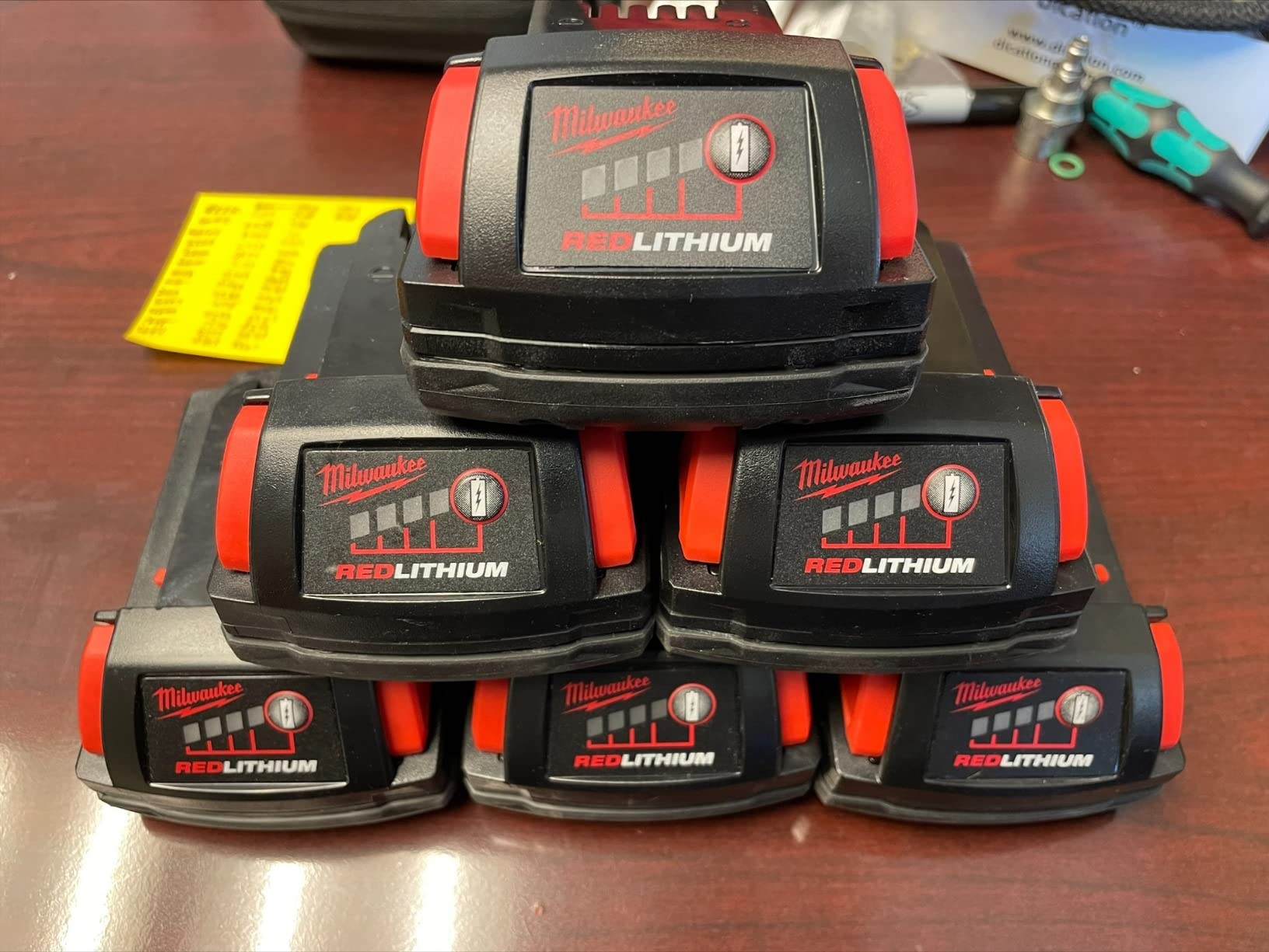 Milwaukee 2697-22CT M18 18-Volt Lithium-Ion Cordless Hammer Drill/Impact Driver Combo Kit customer photo 2