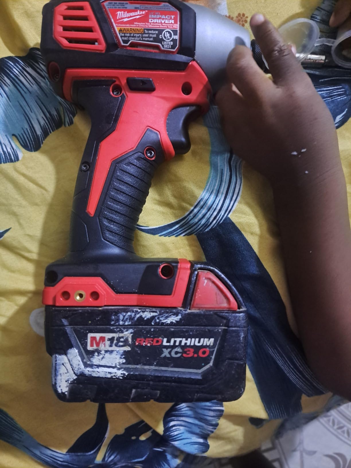 Milwaukee 2656-20 M18 18V 1/4 Inch Lithium Ion Hex Impact Driver with 1,500 Inch Pounds of Torque and LED Lighting Array (Battery Not Included, Power Tool Only) customer photo 2