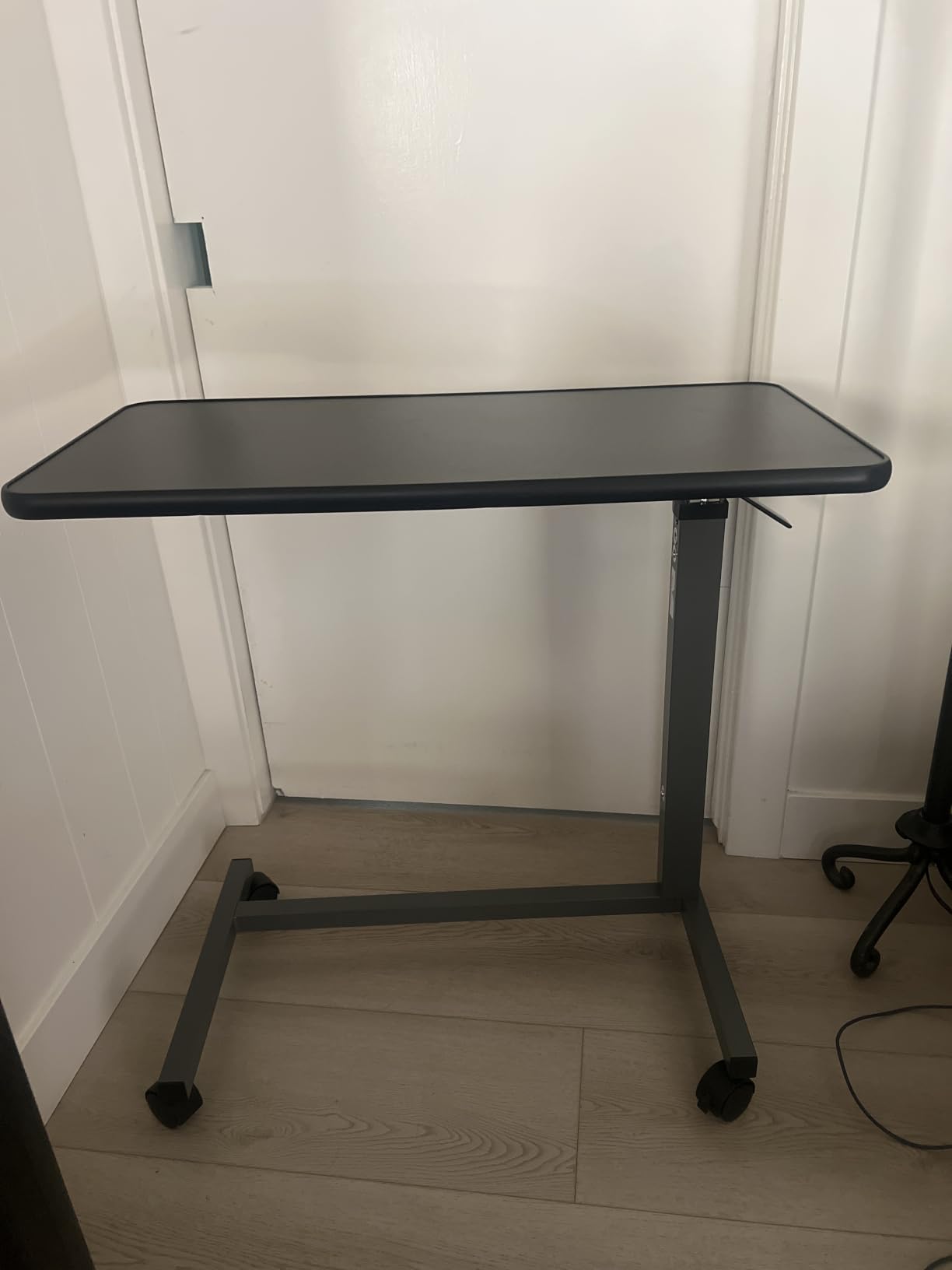 Vaunn Medical Adjustable Overbed Bedside Table with Wheels (Hospital and Home Use) customer photo 1