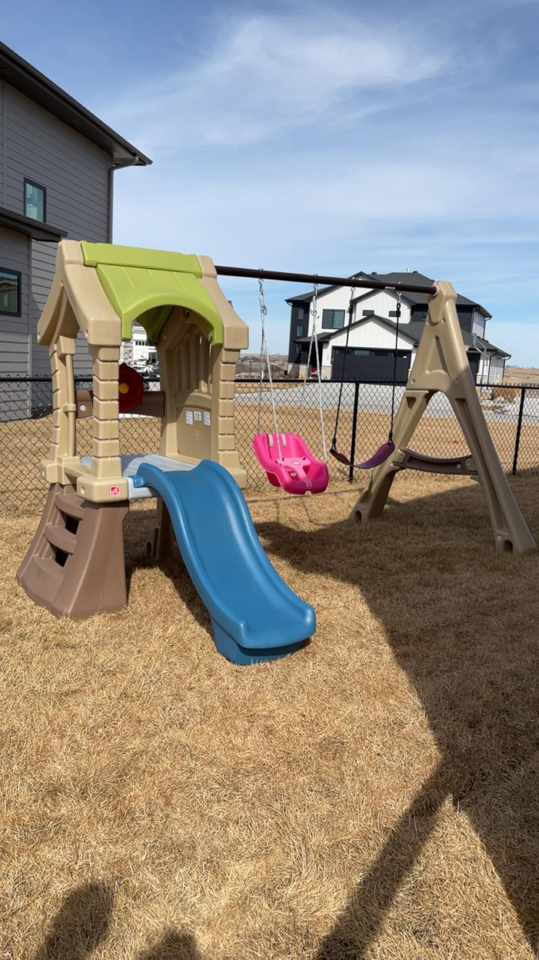 Step2 Play Up Gym Set for Kids, Outdoor Swing Set, Backyard Slide, Swings, Playhouse, & Crawl Space, Two Tier, Easy Set Up, Toddlers Ages 3-6 Years Old customer photo 1