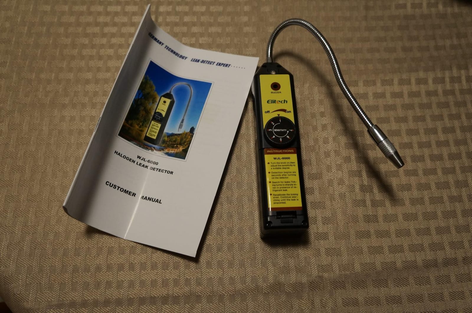 Elitech Freon Leak Detector Halogen Refrigerant Gas Leak Detector HVAC Tester AC Sniffer R22 R410A R134A 1234YF, WJL-6000S customer photo 2