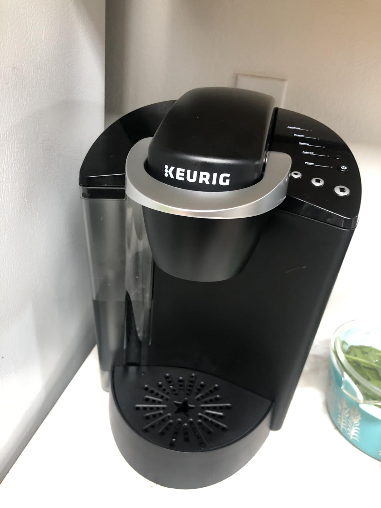 K-Classic Single Serve K-Cup Pod Coffee Maker, with 3 Brew Sizes, 48oz Removable Reservoir, Black customer photo 1