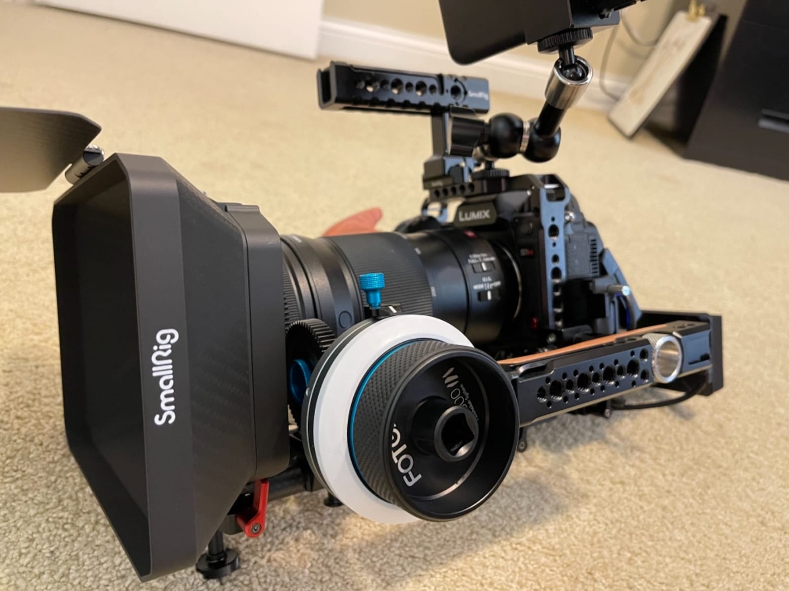 Fotga DP500III Follow Focus Puller w/A/B Stop, 15mm Quick Release Rod Clamp for Canon Nikon Sony Blackmagic DSLR Cinema Camera Video Mirrorless Camera Cine Lens Film Movie Video Making No Backlash customer photo 2