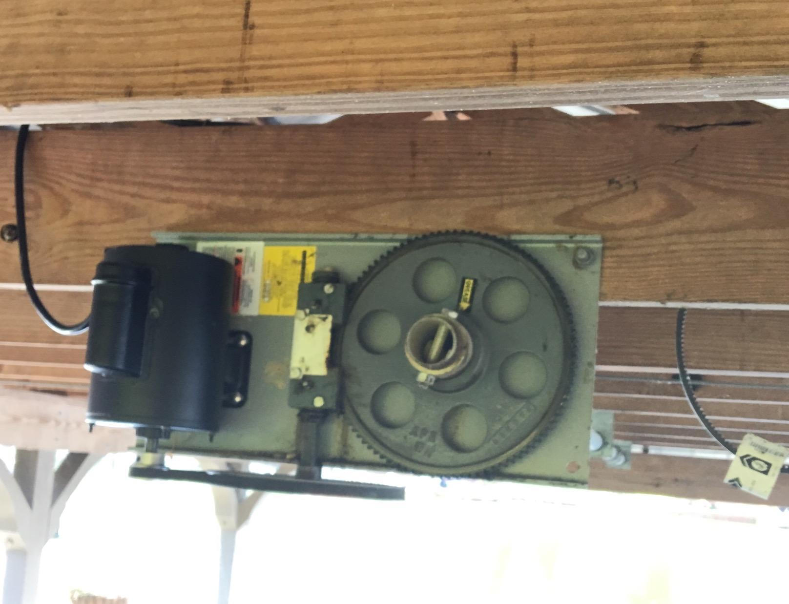 Elite 1 HP Heavy Duty 56 Frame Boat Lift Motor - Momentary Switch / 110v / 16 ft. Control Cable customer photo 1