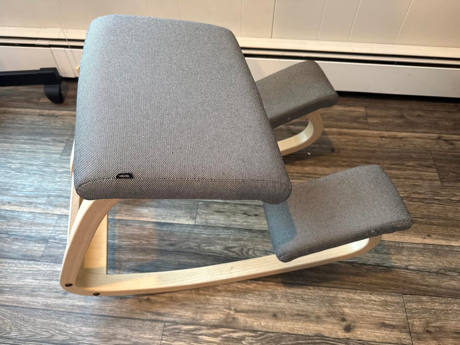 Varier Ergonomic Kneeling Chair, Rocking Knee Stool for Home Office Desk - Backless ergonomic kneeling chair with a rocking motion for active sitting and core strength; cushioned seat, holds 250 lb customer photo 2