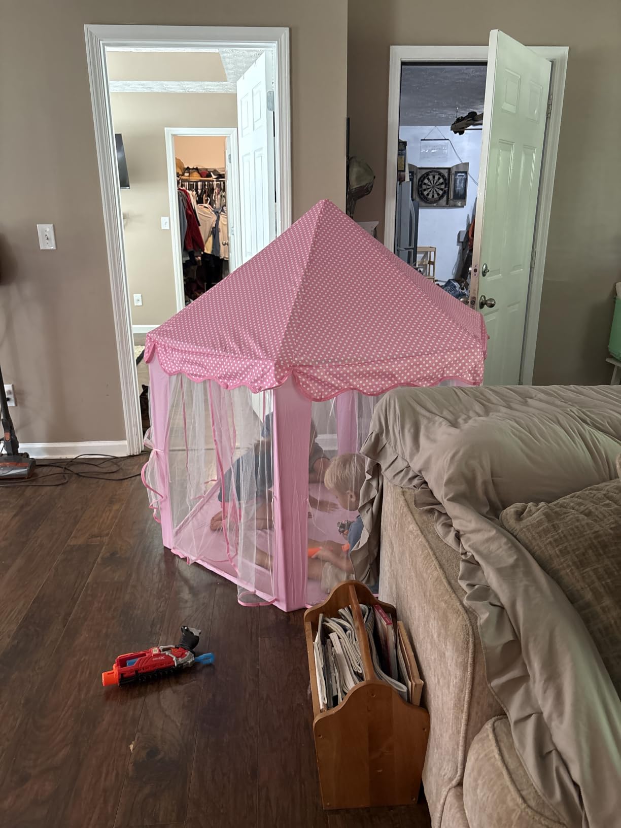 Monobeach Princess Tent Girls Large Playhouse Kids Castle Play Tent with Star Lights Toy for Children Indoor and Outdoor Games, 55'' x 53'' (DxH) customer photo 2