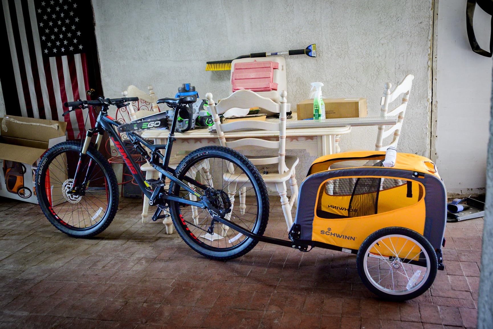 Schwinn 13-SC315 Rascal Bike Pet Trailer, For Small and Large Dogs, Lightweight, Tow with Bicycle, Up to 50 lbs. Small, Orange/Grey customer photo 1