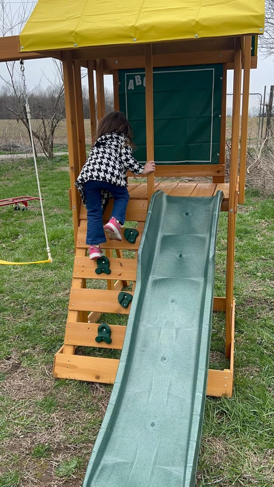 KidKraft Appleton Wooden Swing Set, (Amazon Exclusive) customer photo 1