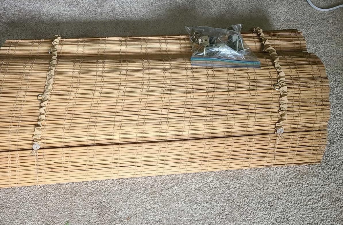 Bamboo Roman Shades w/Valance 34.5