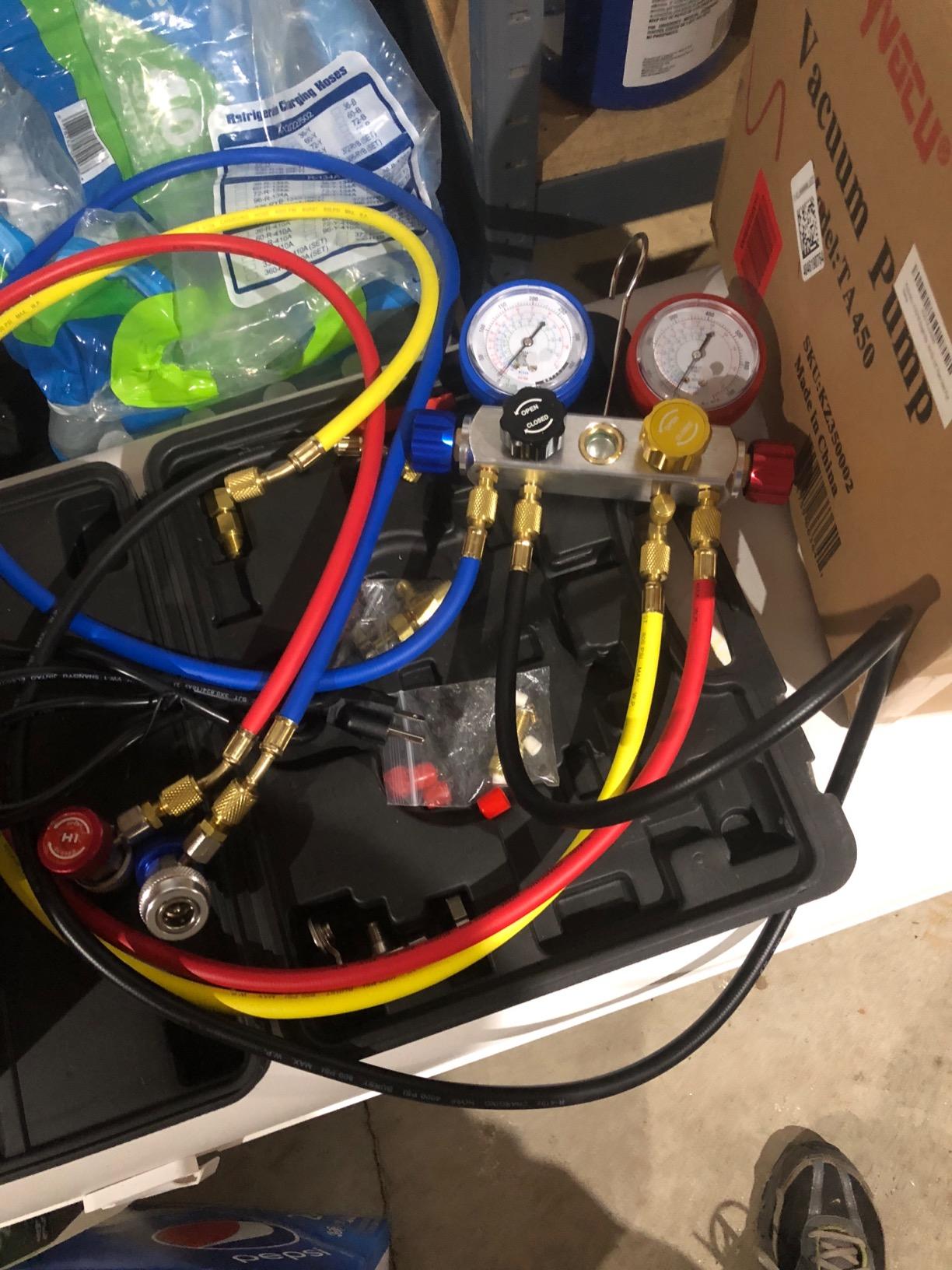 OMT 4 Way Automotive AC Diagnostic Manifold Gauge Set for R134a R410a R22 | Includes R134a Couplers Self-Sealing Piercing Can Taps R410a & 29 deg Adapter; Solid Brass Build; Ideal for Auto Freon Recharge customer photo 2