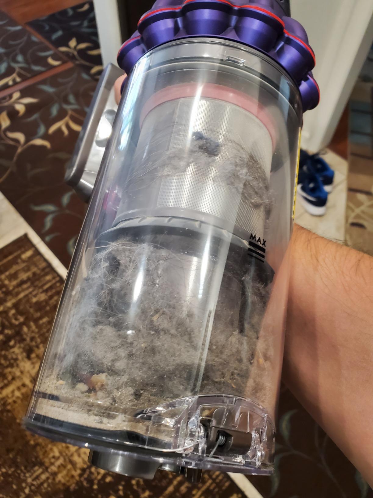 V10 Cordless Stick Vacuum Cleaner: 14 Cyclones, Fade-Free Power, Whole Machine Filtration, Hygienic Bin Emptying, Wall Mounted, Up to 60 Min Runtime, Purple customer photo 2