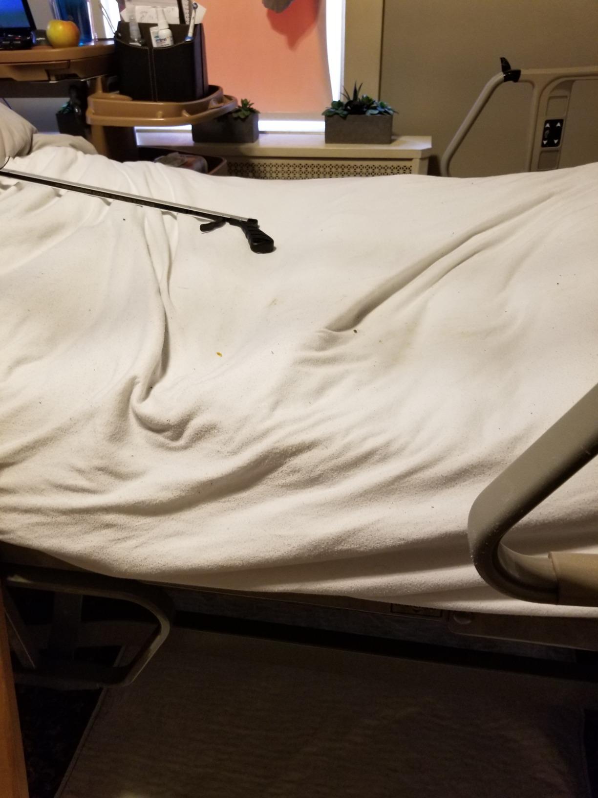 MedVance Medical Alternating Air Mattress with Remote Control - 8