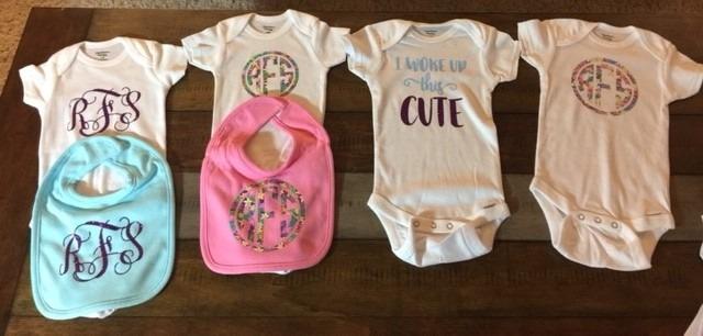 Cricut EasyPress 2 - 9 in x 9 in Heat Press - Heat Transfer Machine for T-Shirts, Tote Bags, Baby Clothes, Decor, & More - Easy to Use - Raspberry customer photo 1