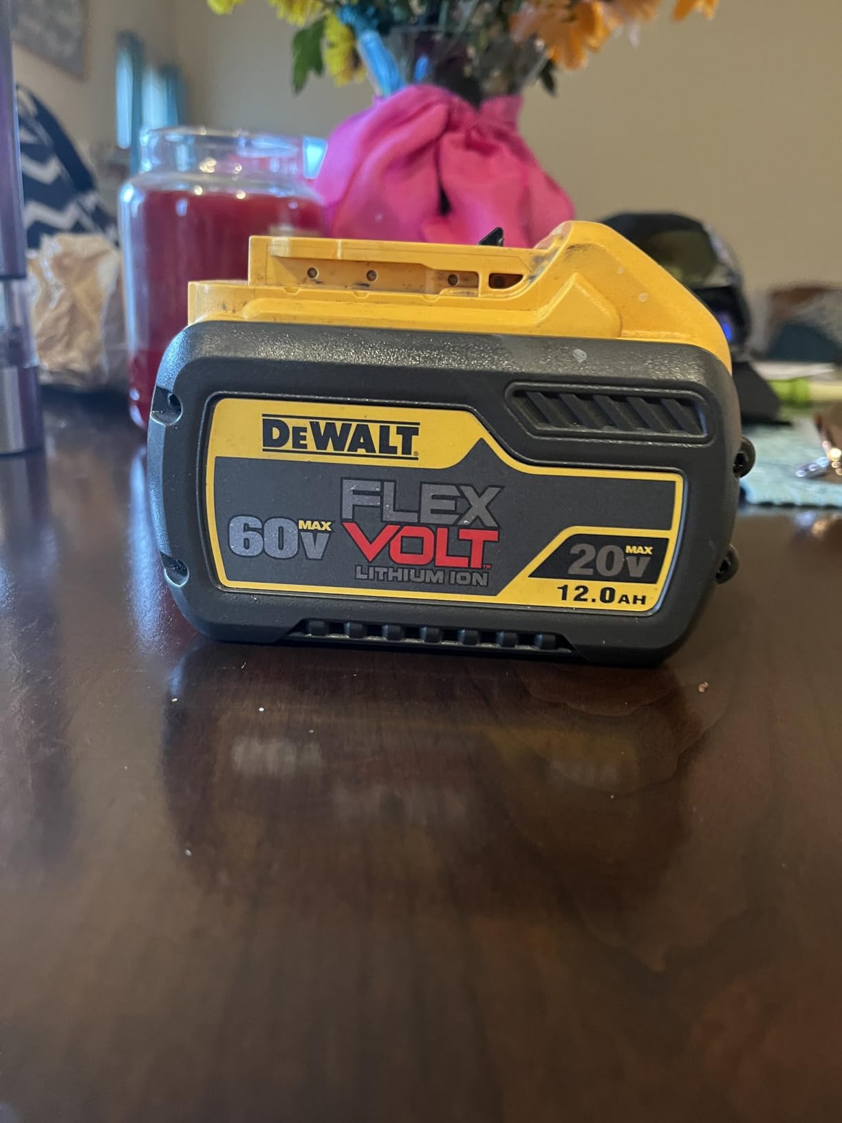 DEWALT FLEXVOLT 20V/60V MAX Battery, 12.0-Ah (DCB612) customer photo 1