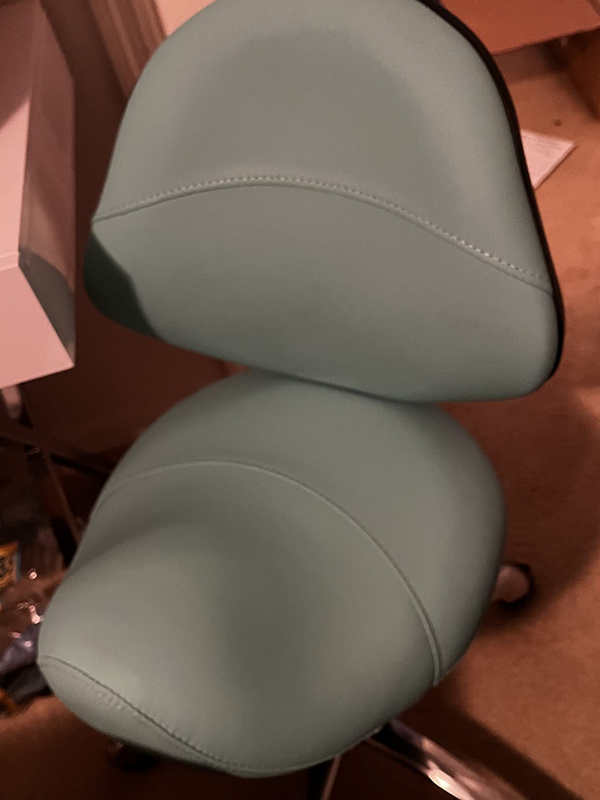 Grace&Grace Professional Saddle Stool Chair with Back Support, Rolling Saddle Ergonomic Stool Heavy Duty for Clinic Dentist Spa Massage Salons Studio (Black) customer photo 2