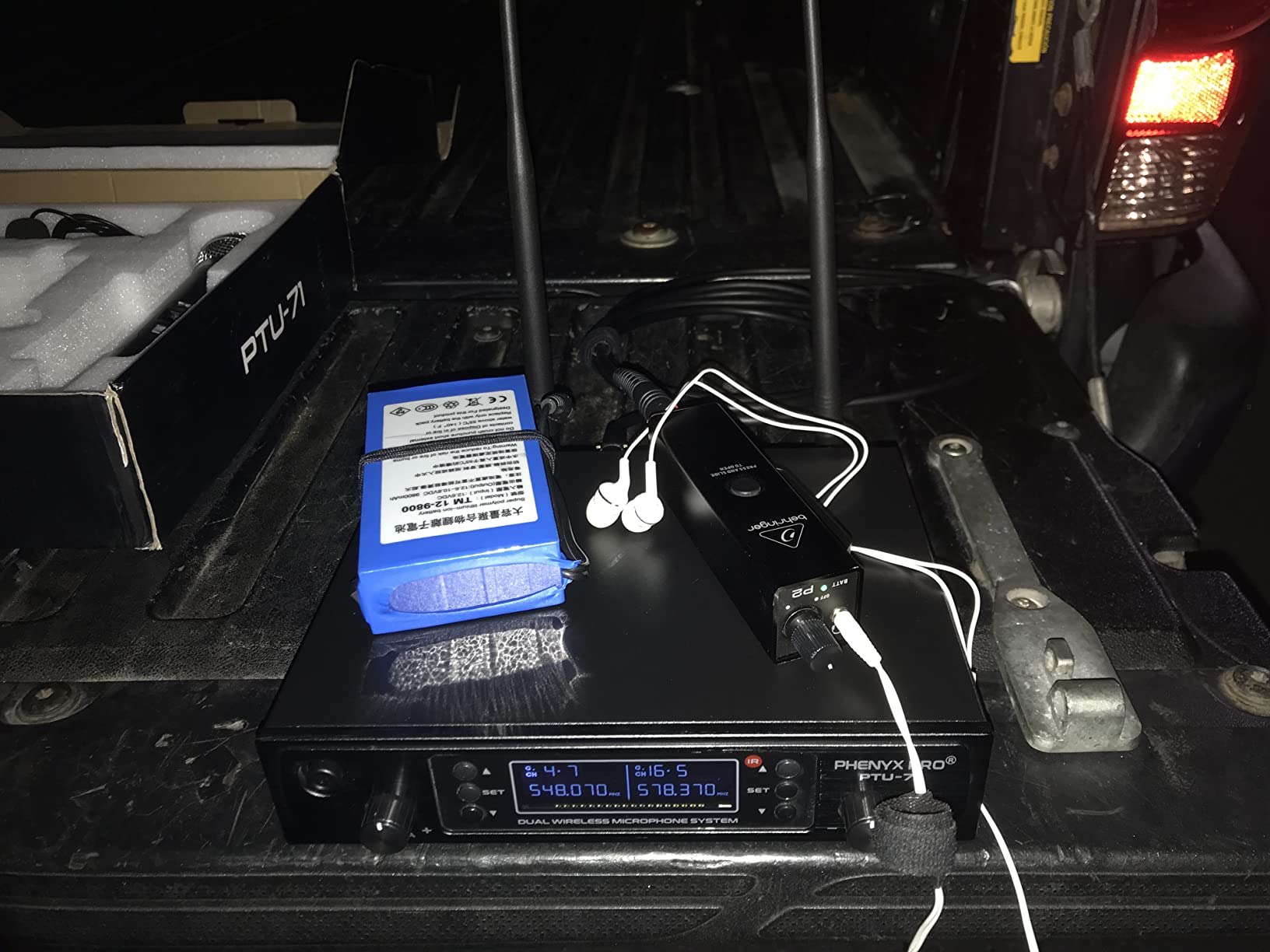 Phenyx Pro Dual UHF Auto Scan Handheld Wireless Microphone System PTU-71-2H | 2 Dynamic Mics, 2 x 100 Frequencies, 328 ft Range, Live Vocals, Karaoke Events, Worship Services customer photo 2