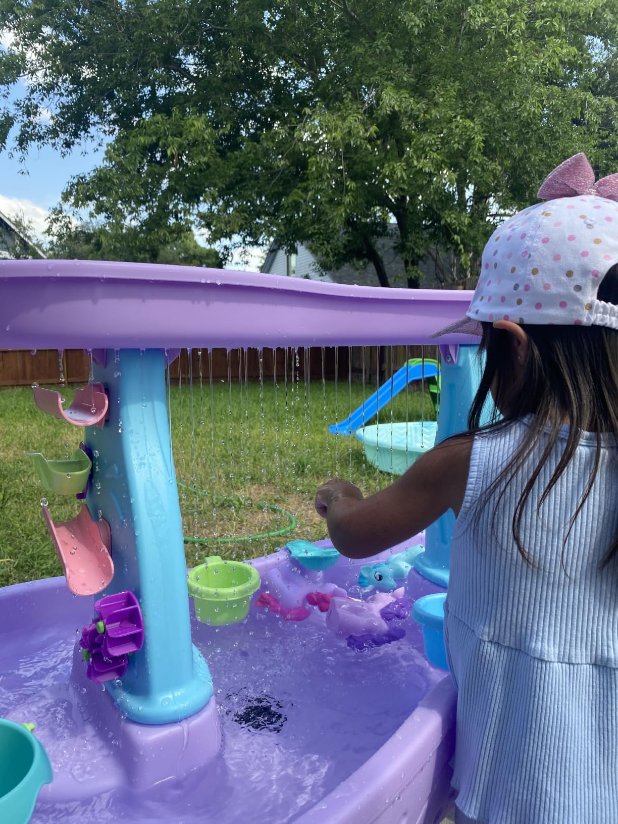 Step2 Rain Showers and Unicorns Water Table for Kids, Toddler Outdoor Sensory Play Table, 13 Accessories, Pink, Ages 18 Months+ customer photo 1
