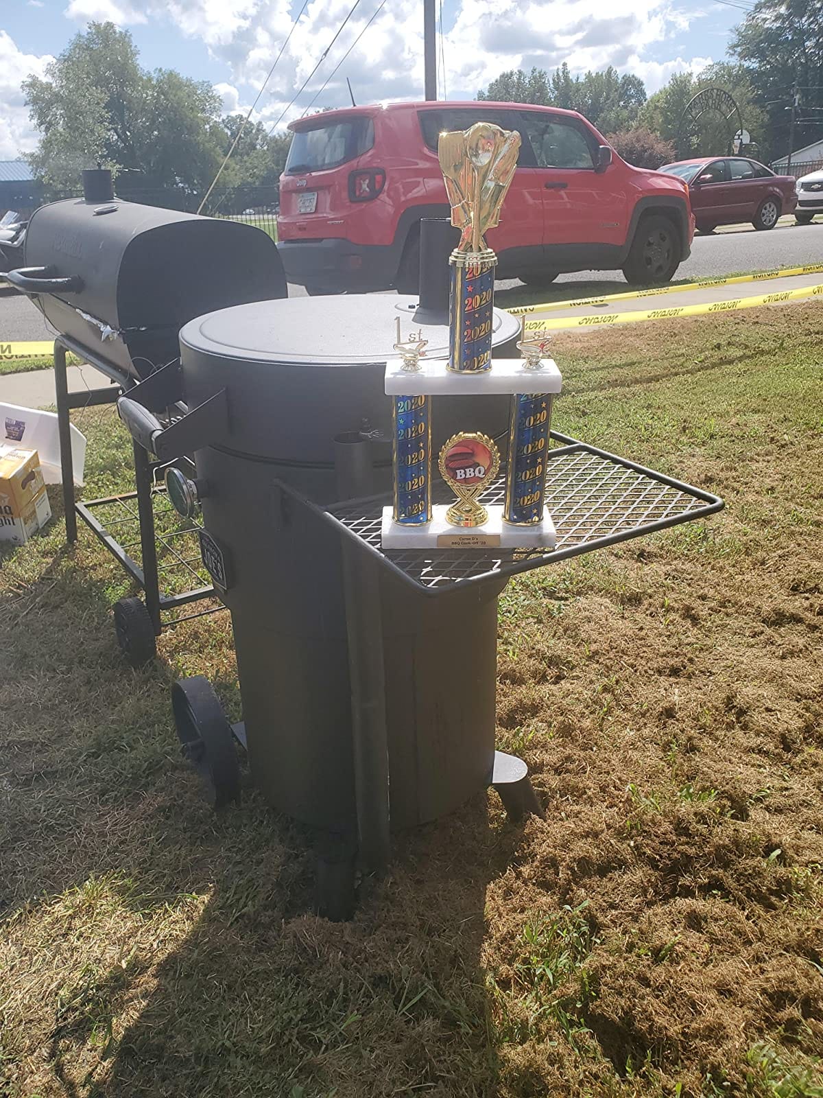 Oklahoma Joe's Bronco Pro 21.5 in. Heavy Duty Charcoal Drum Smoker and Grill with 366 sq. in. Cooking Area in Black customer photo 2