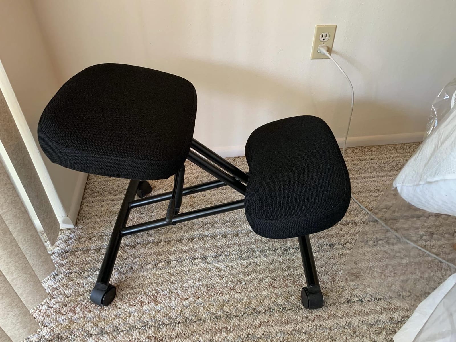 ProErgo Pneumatic Ergonomic Kneeling Chair - Fully Adjustable Mobile Office Seating - Improve Posture to Relieve Neck & Back Pain - Easy Assembly - Use in Home, Office & Classroom customer photo 1