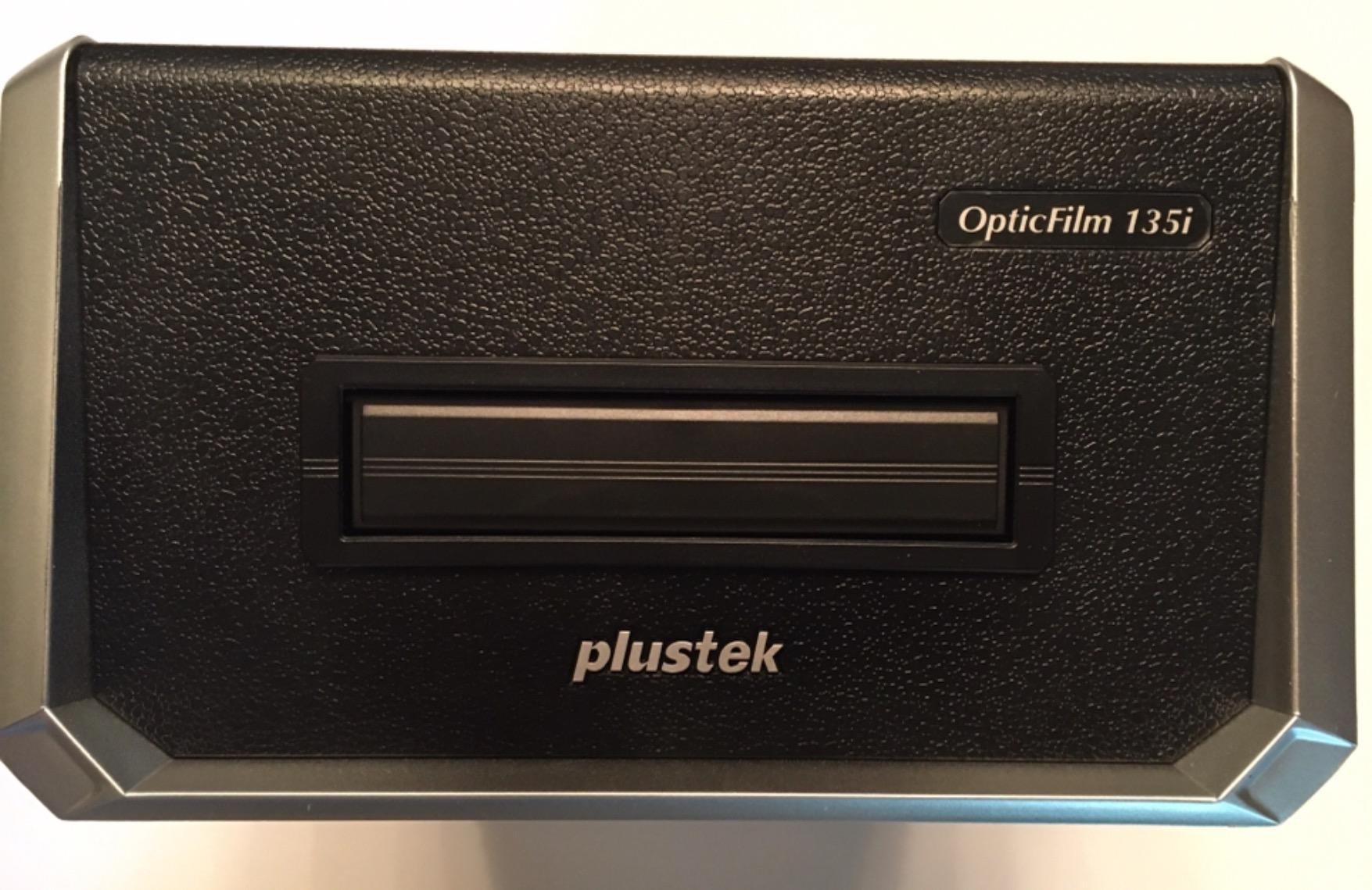 Plustek OpticFilm 135i - Automatic Film & Slide Scanner, Batch converts 35mm Slides & Film Negatives, Support 3rd Party Editing Software Export, Max. 7200 dpi | Batch convert, Built-in Infrared Channel + Bundle Quick Scan Plus Software - Support 3rd Party Editing Software Export customer photo 2