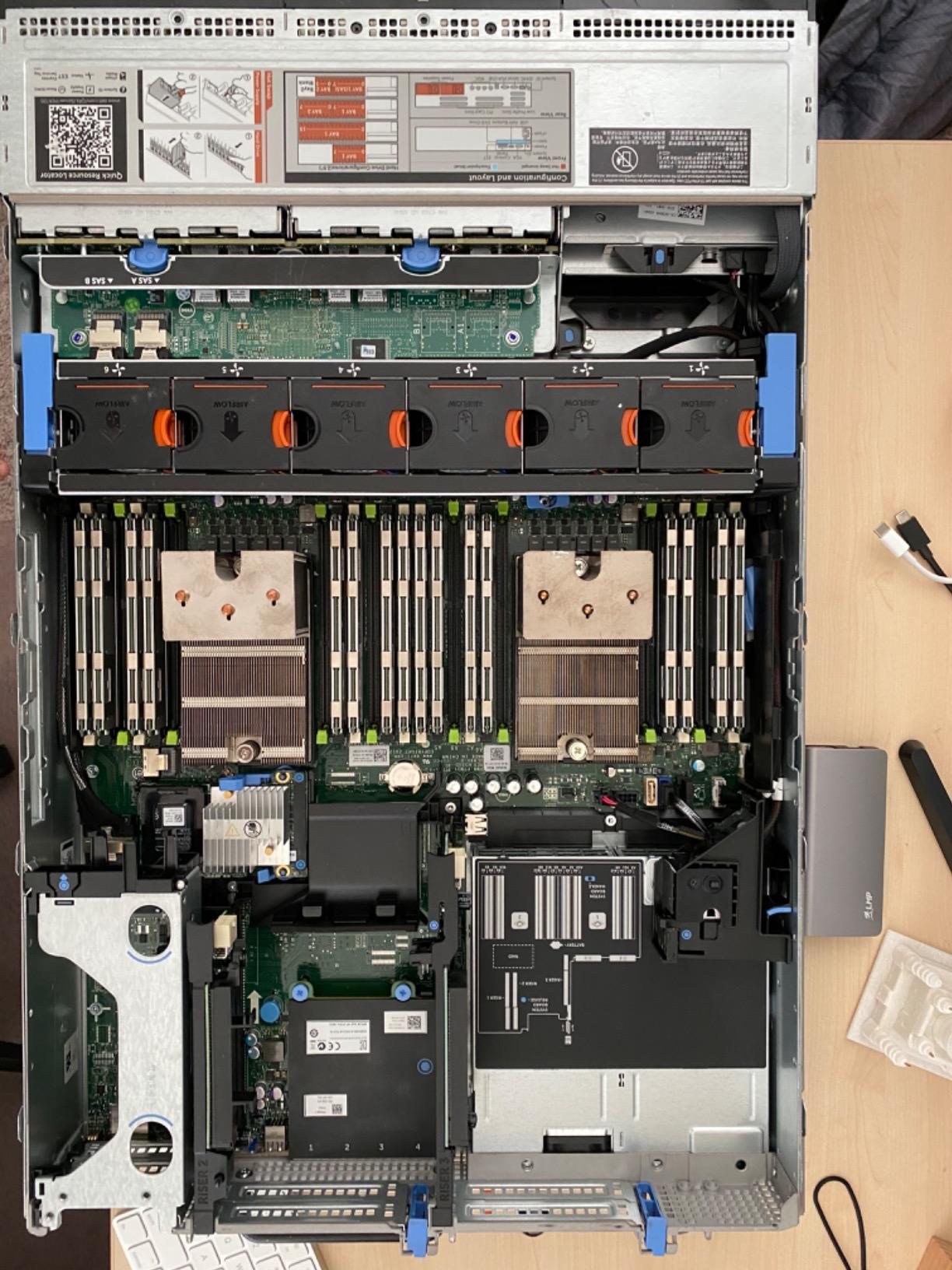 DELL PowerEdge R720 2U RackMount 64-bit Server 2xSix-Core E5-2630v2 Xeon 2.6GHz CPUs + 128GB PC3-12800 ECC RAM + 16x500GB SATA 2.5