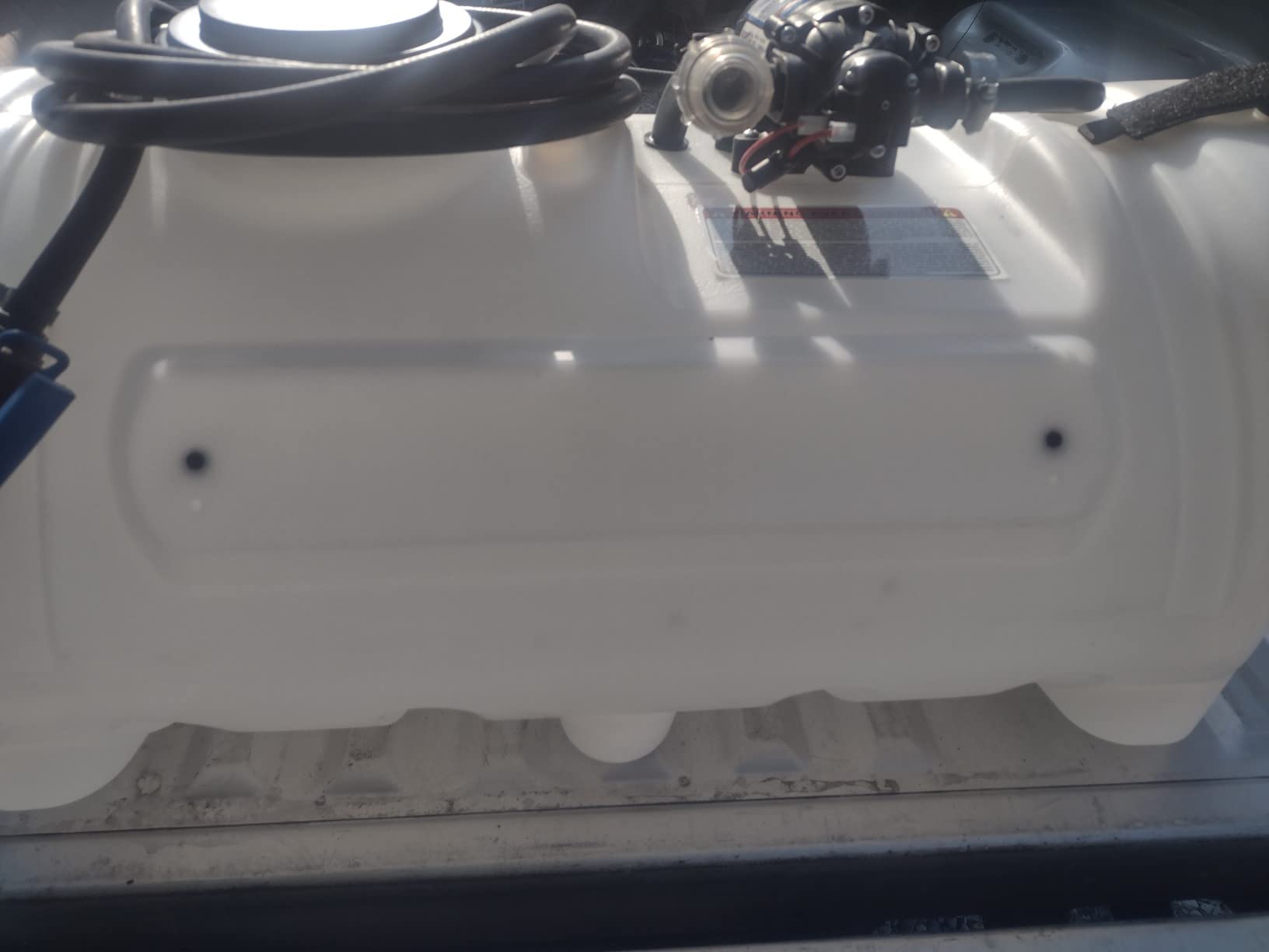 Master Mfg 25-Gallon Deluxe UTV and ATV Spot Sprayer, 2.2GPM, 70PSI Max customer photo 2