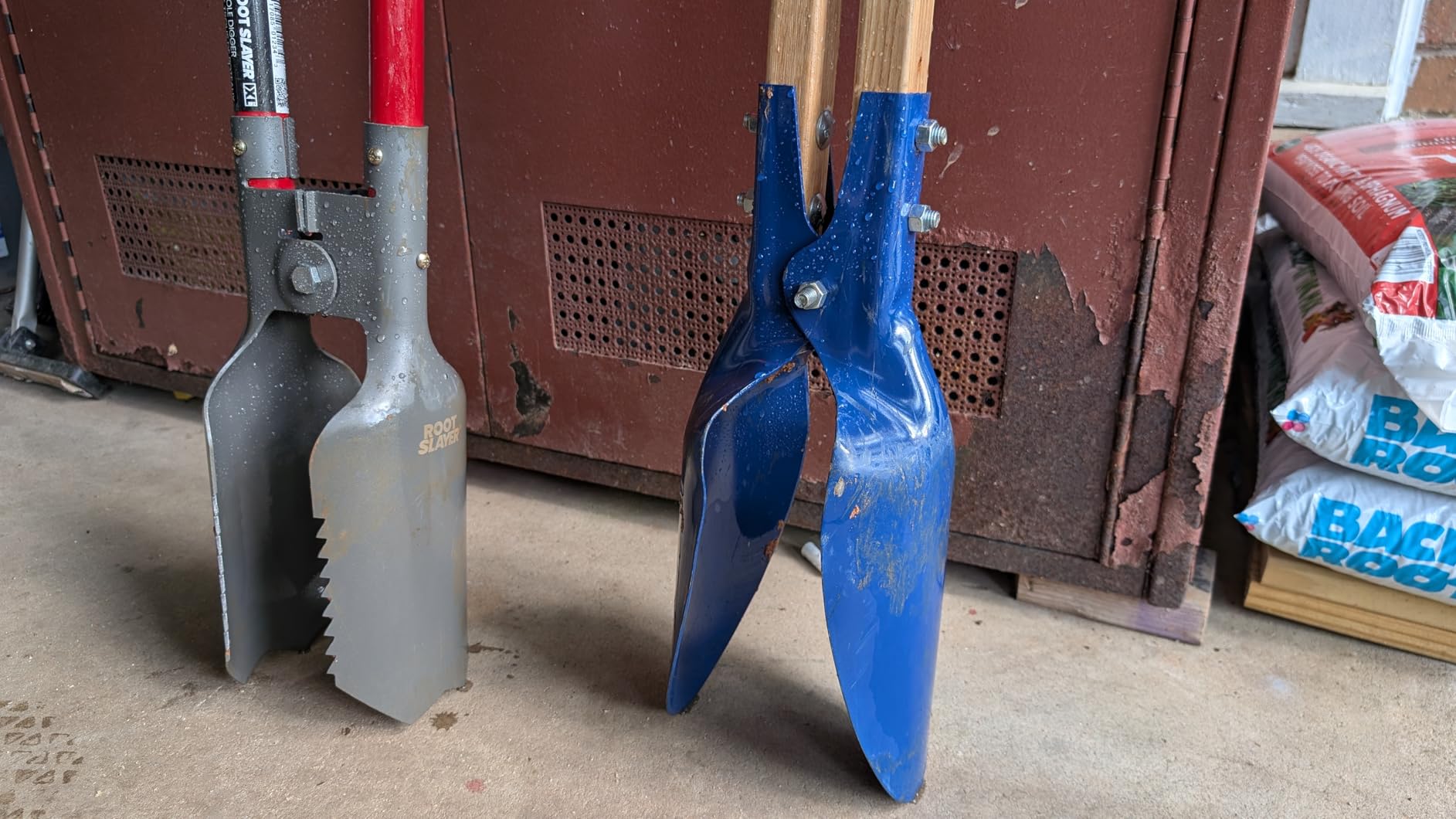 Root Slayer 23411 Post Hole Digger Garden Tool, Red customer photo 1