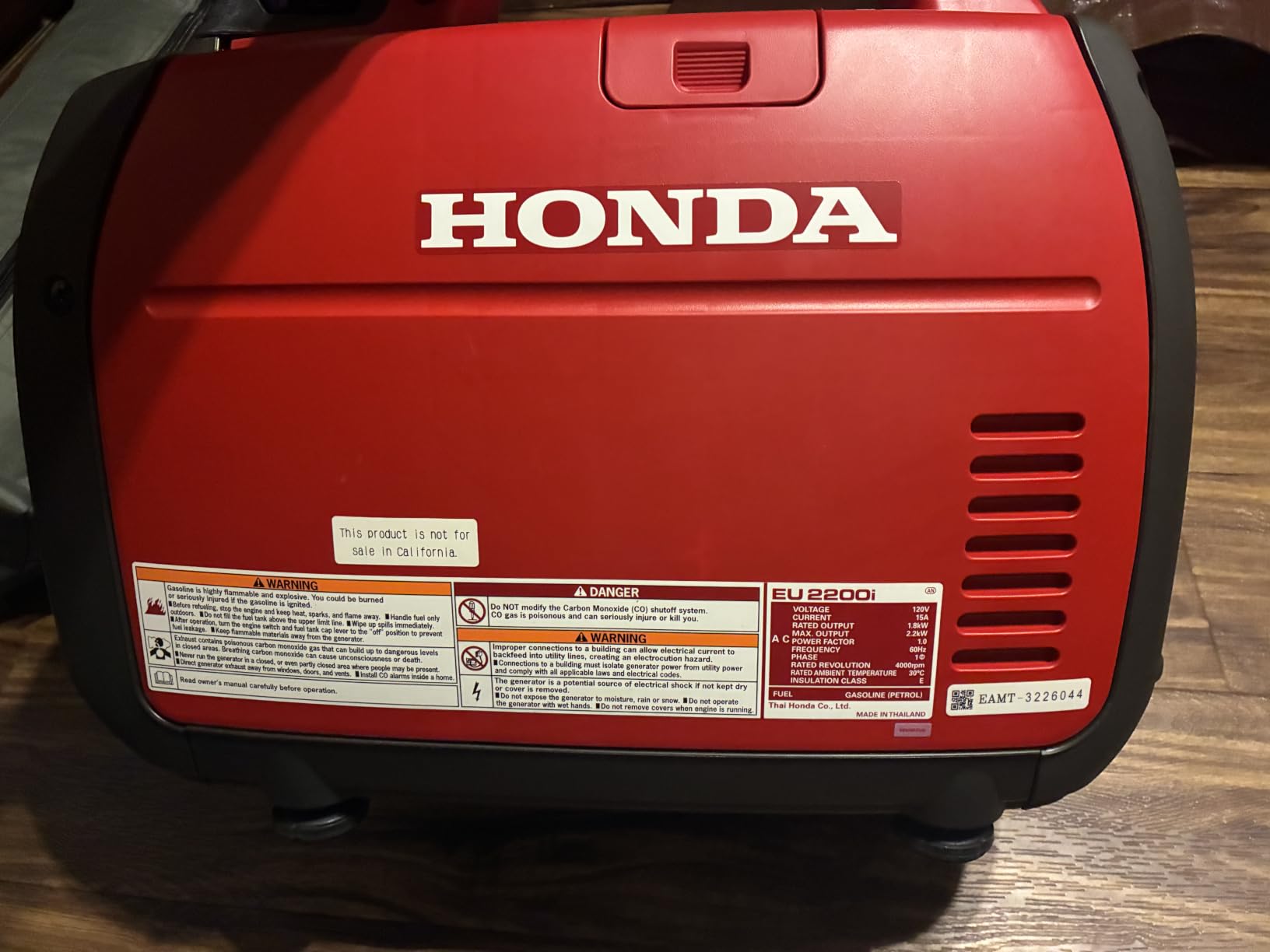 Honda EU2200i 2200 Watt Inverter Generator (EU2200ITAG) | Super Quiet 120V Gas Powered Portable Generator for Camping or Home Backup Power Supply, Up to 8.1 Hour Run Time customer photo 1