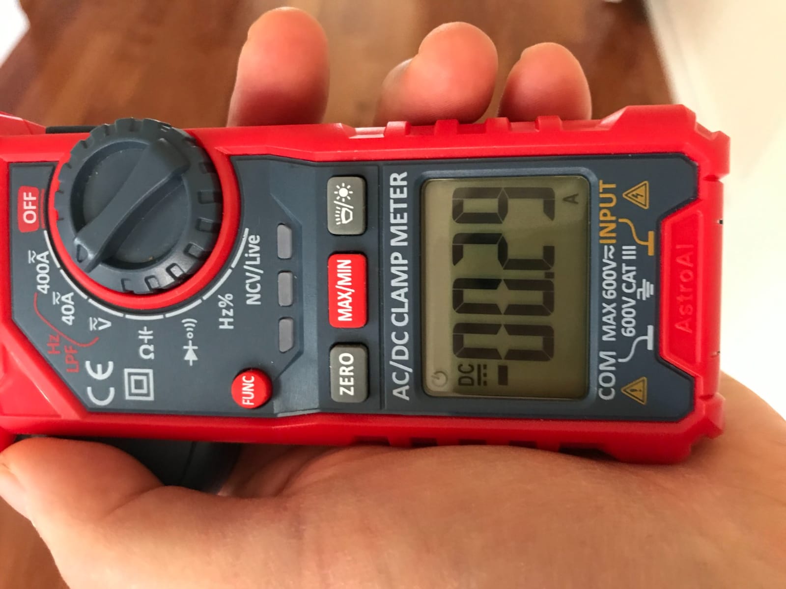 AstroAI Digital Clamp Meter Multimeter 4000 Counts Auto-ranging Amp Tester Measuring AC/DC Voltage & Current, Resistance, Capacitance, Frequency, Continuity, Live Wire Test, NCV Detection, Blue customer photo 2