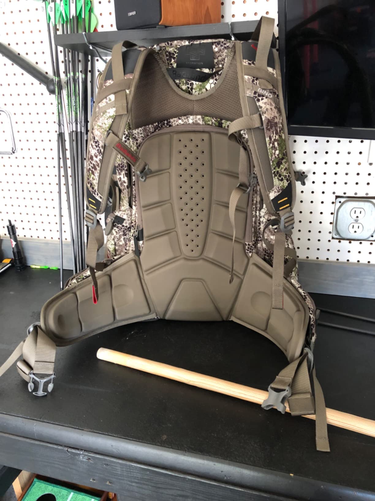 Badlands 2200 - Hunting Pack w/Built-In Meat Hauler customer photo 1