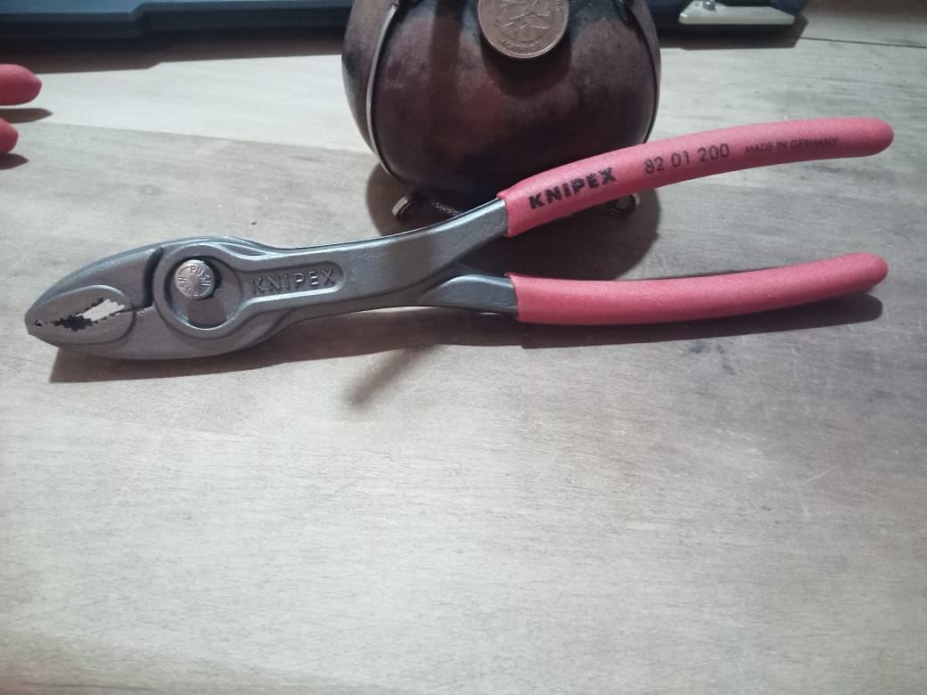 KNIPEX 82 01 200 TwinGrip Pliers, 8-inch | Slip joint pliers with push button adjustment customer photo 1