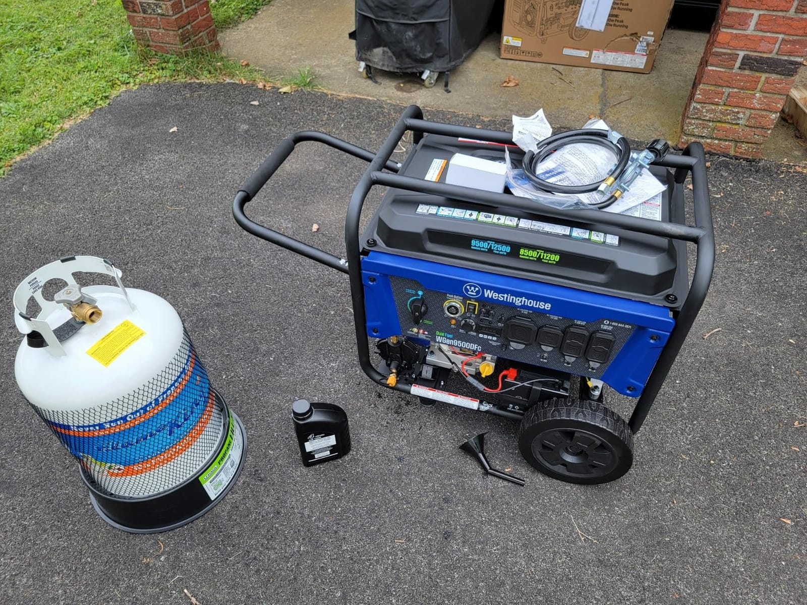 Westinghouse 12500 Peak Watt Dual Fuel Home Backup Portable Generator, Remote Electric Start, Transfer Switch Ready, Gas and Propane Powered, CO Sensor customer photo 1