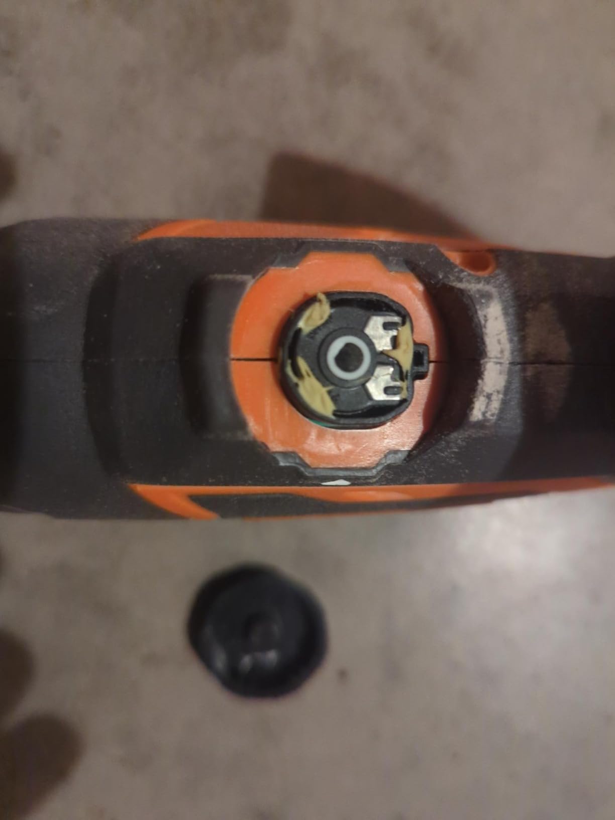 RIDGID 18V Brushless Cordless Oscillating Multi-Tool (Tool Only) customer photo 2